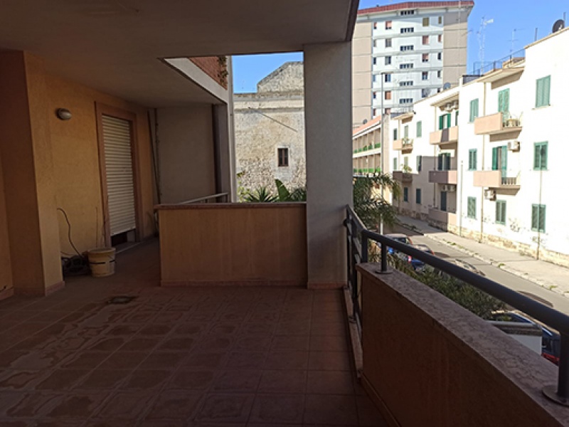 7 via di Pettorano, Lecce, 4 Stanze Stanze,2 BathroomsBathrooms,Uffici,In Affitto,via di Pettorano,1115